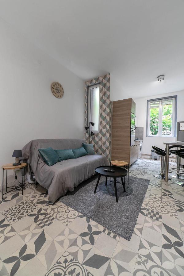 Le Gacon - Appartement Centre Ville 维琪 外观 照片